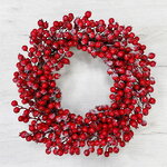 Венок заснеженный Редберри с красными ягодами 45 см