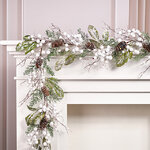 Декоративная гирлянда с белыми ягодами Elnora 180 см, заснеженная