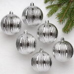 Набор пластиковых шаров Luxurious Shine 8 см серебряный, 6 шт