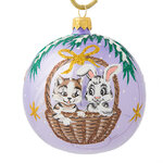 Стеклянный елочный шар Зодиак - Кот и Кролик в корзинке 8 см сиреневый