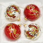 Набор стеклянных елочных шаров Пава 8 см, 4 шт красный