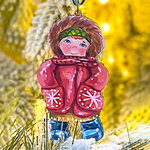 Елочная игрушка Девочка в шубке - Зимние Каникулы 10 см, подвеска