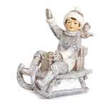 Новогодняя фигурка Winter Fun: Мальчик Дуглас с подарками на санях 11 см